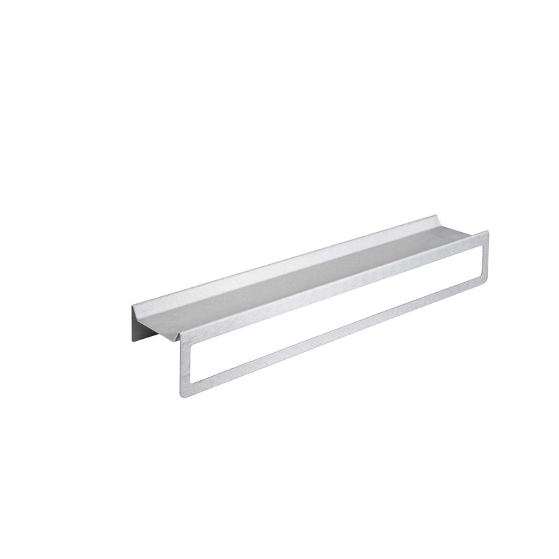 Towel rack with shelf